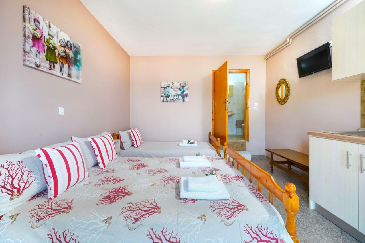 Athanasia Rooms Mariész Kültér fotó